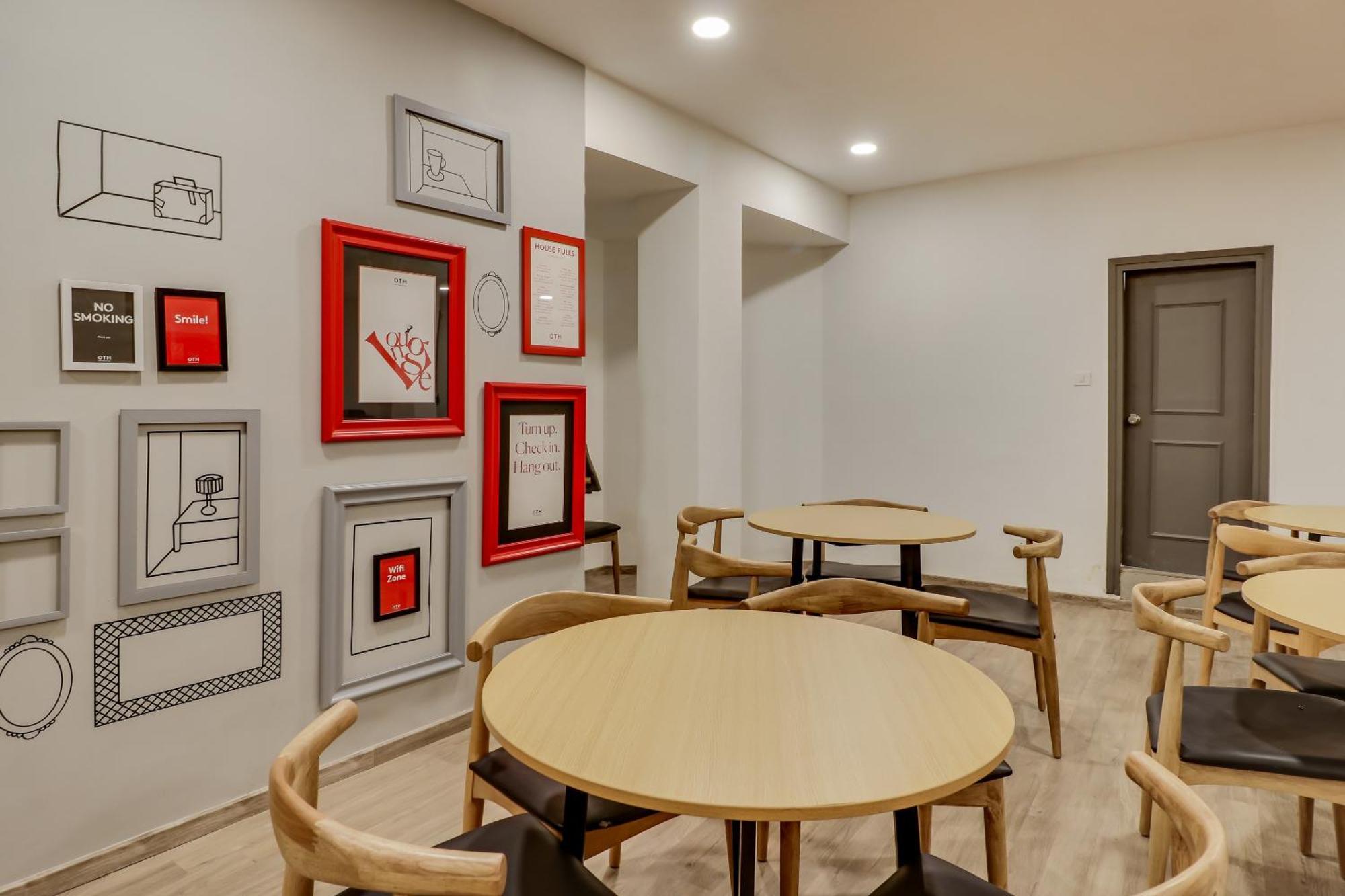 Townhouse Woodland Hotel Nagpur Exterior photo