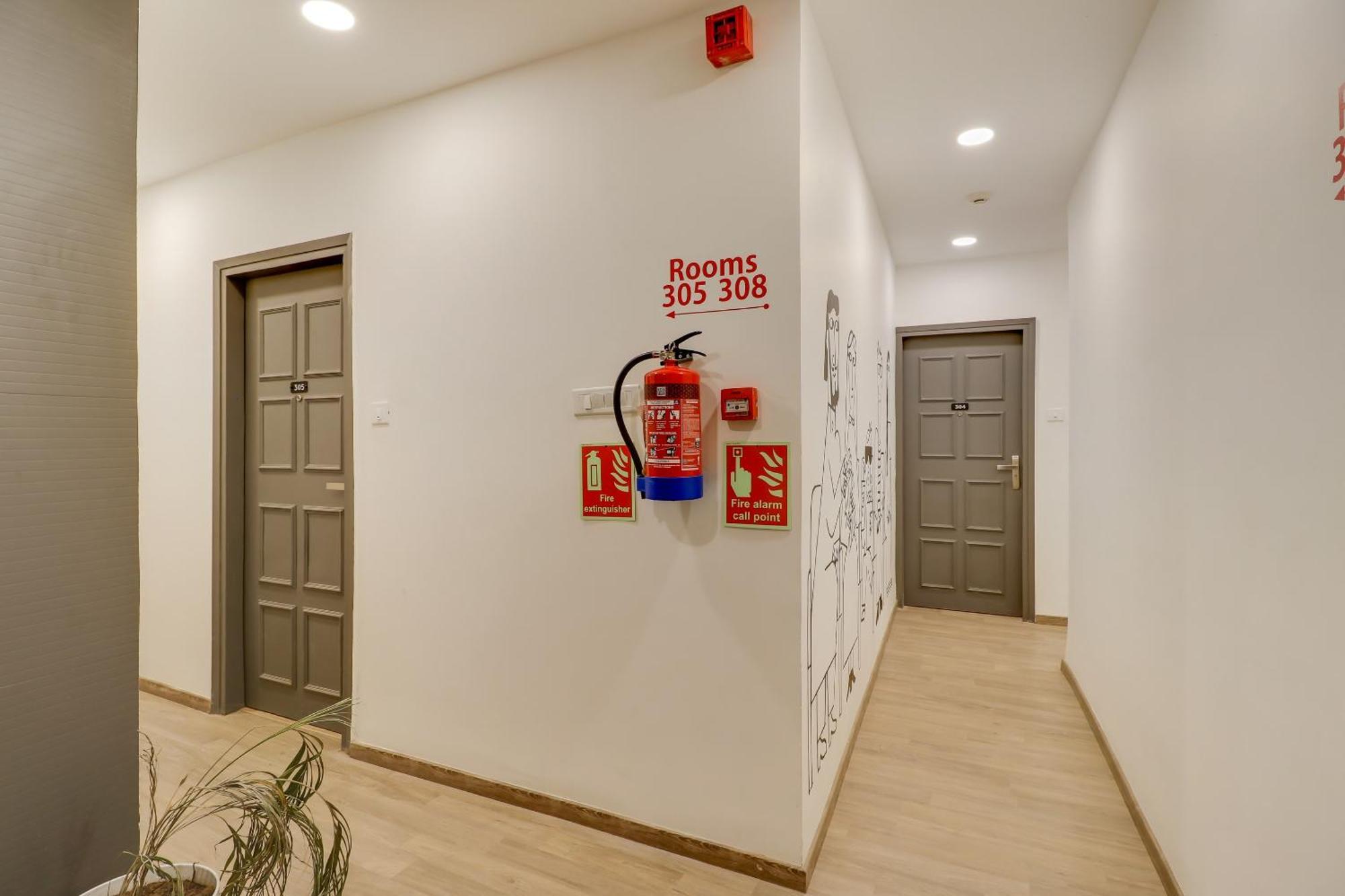 Townhouse Woodland Hotel Nagpur Exterior photo