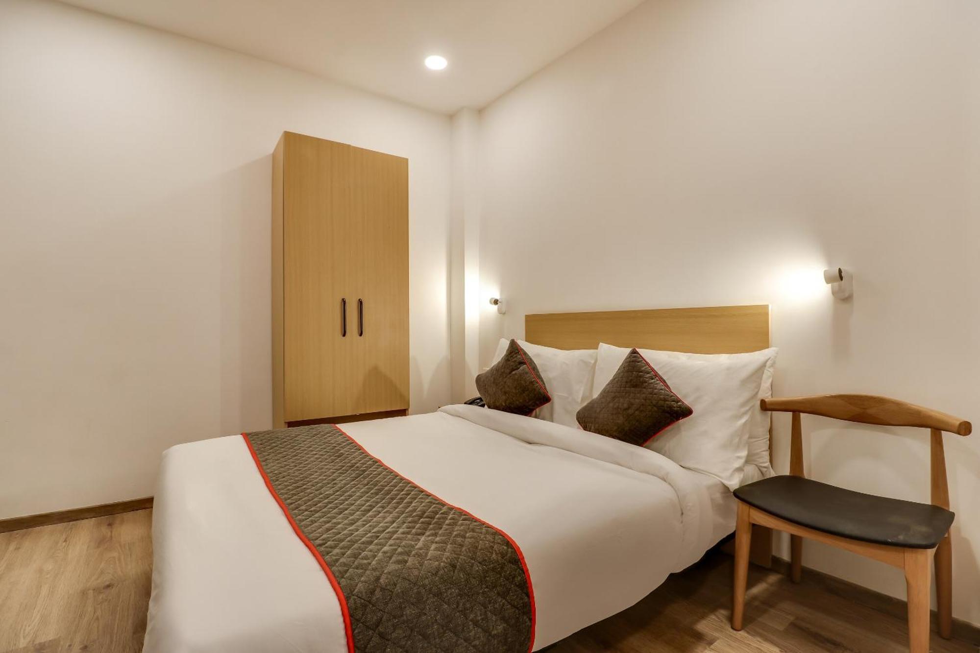 Townhouse Woodland Hotel Nagpur Exterior photo